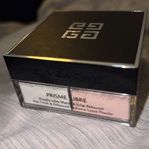 Givenchy prisme libre radiance setting powder voile rose